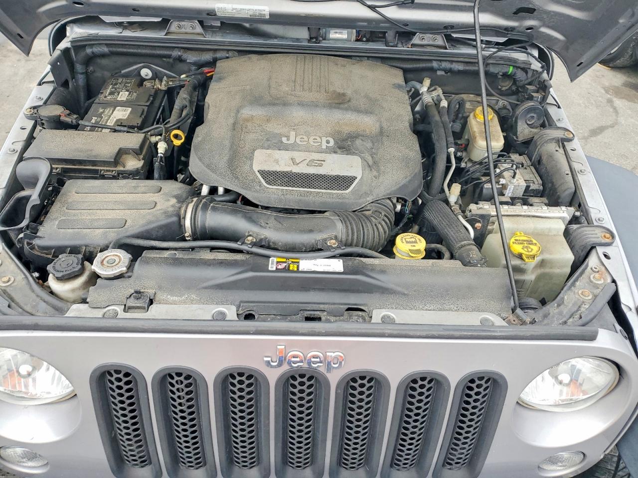 2016 JEEP WRANGLER UNLIMITED SPORT photo 11