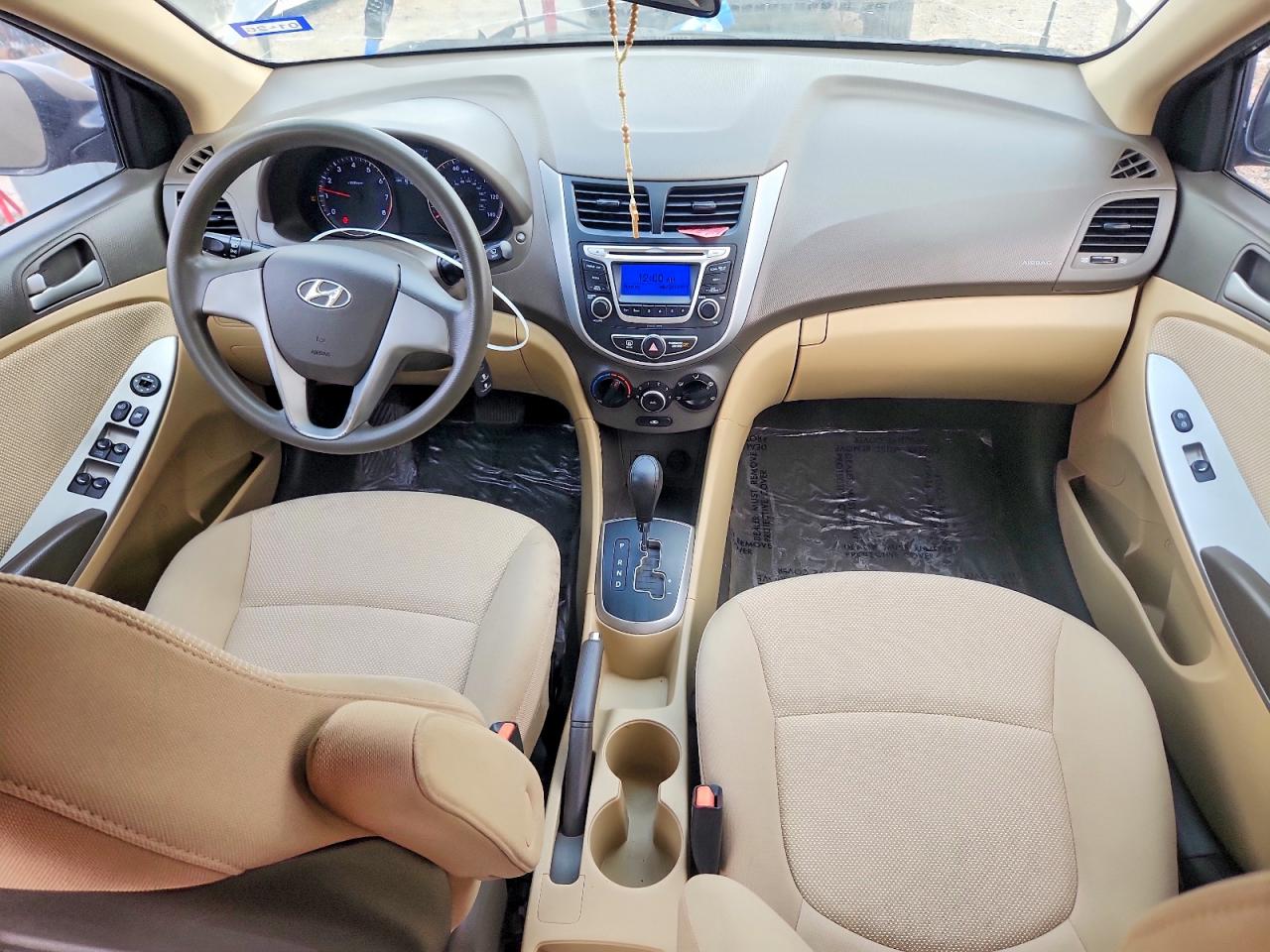 2014 HYUNDAI ACCENT GLS photo 22