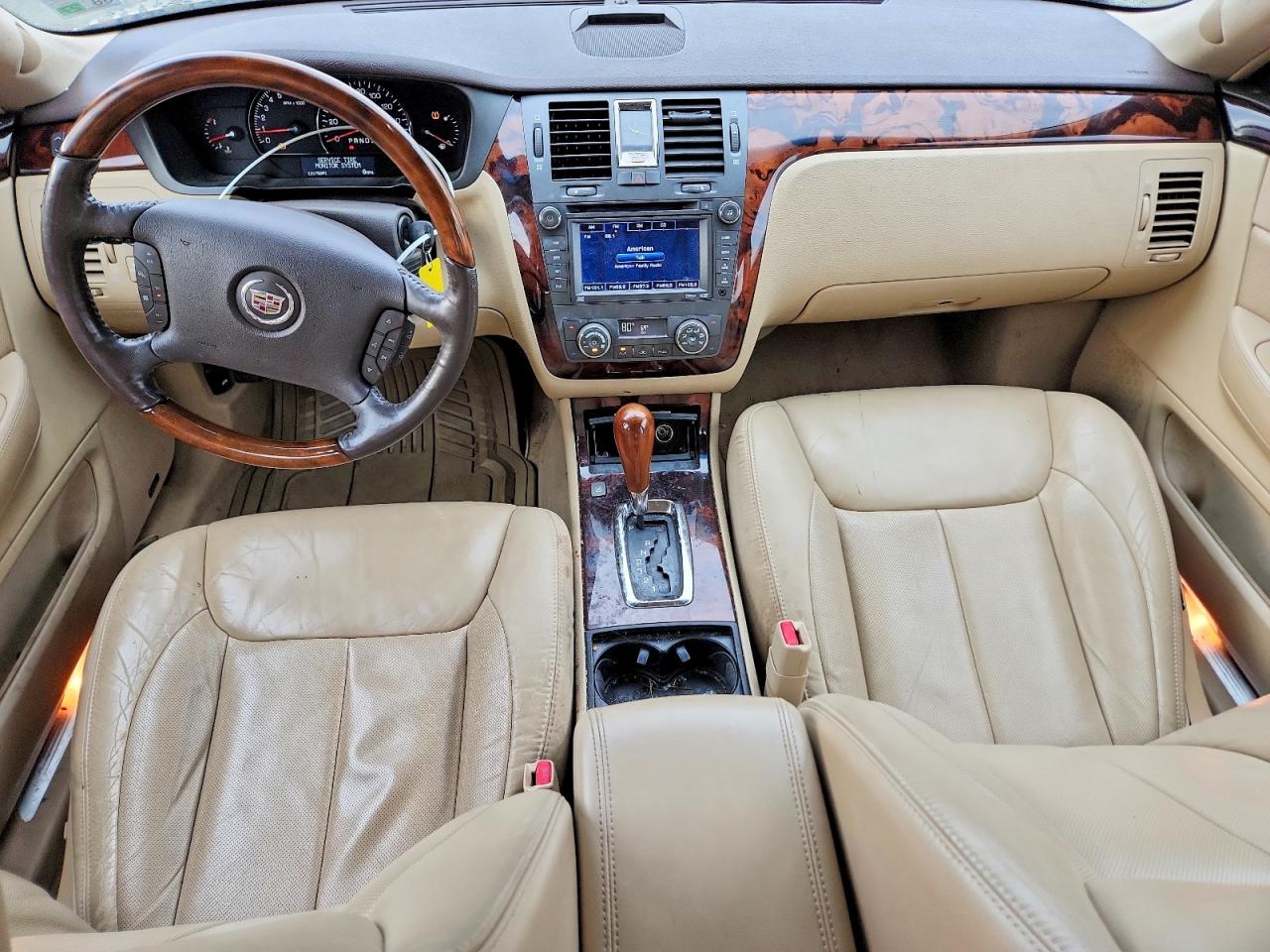 2008 CADILLAC DTS photo 8