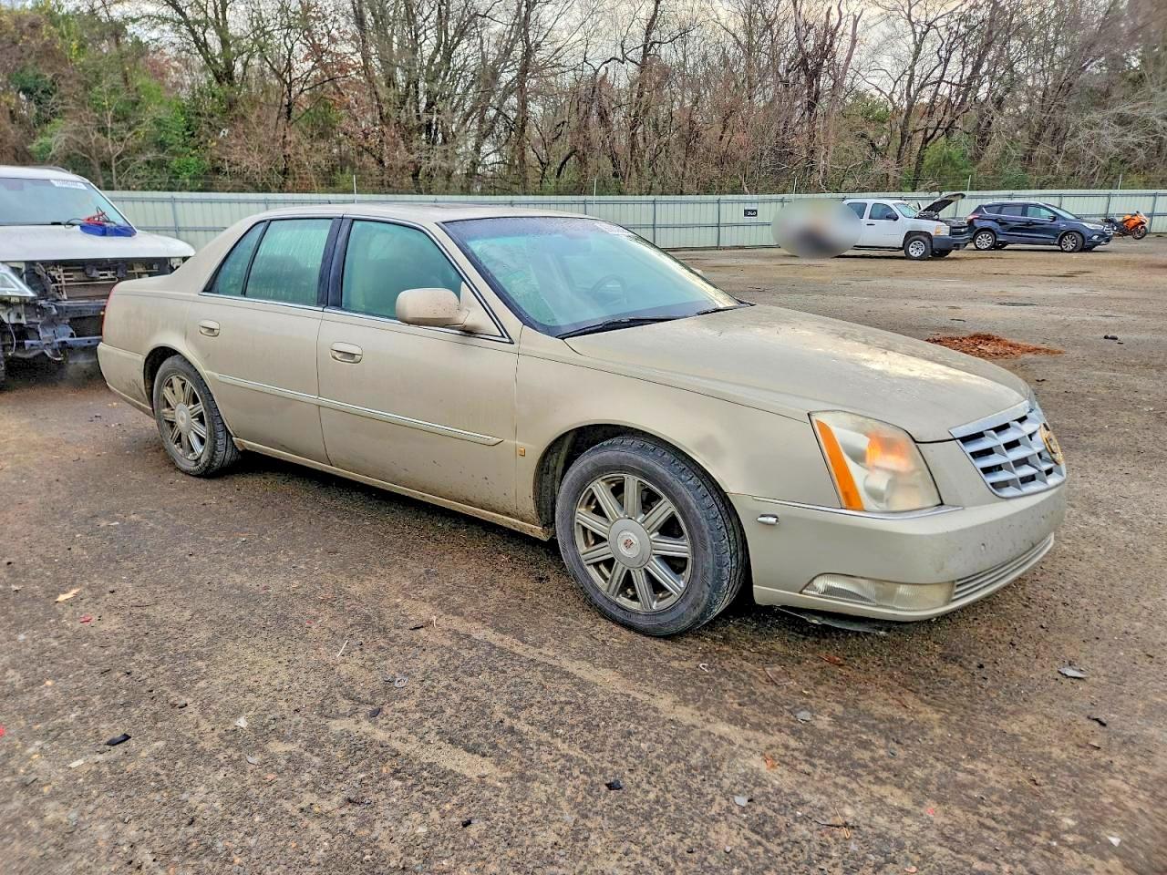 2008 CADILLAC DTS photo 4