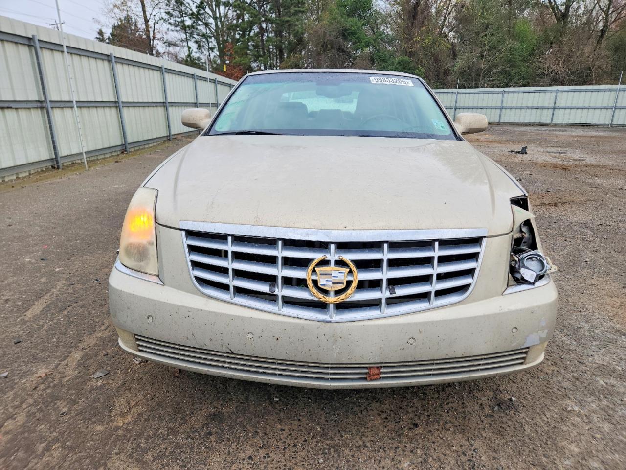 2008 CADILLAC DTS photo 5