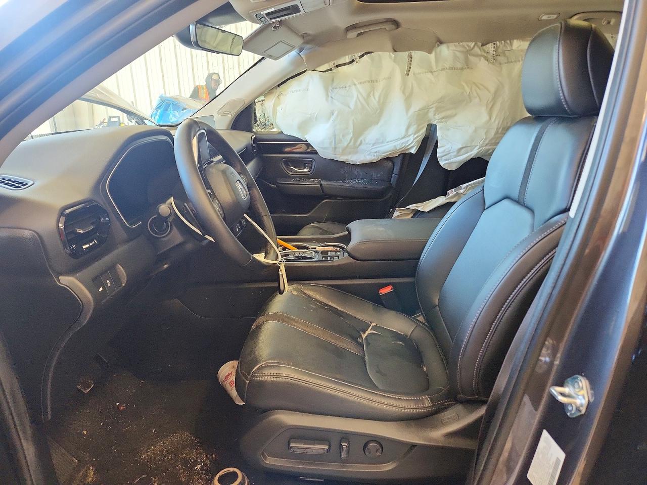 2025 HONDA PILOT TOURING photo 13