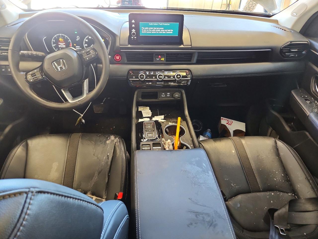 2025 HONDA PILOT TOURING photo 15