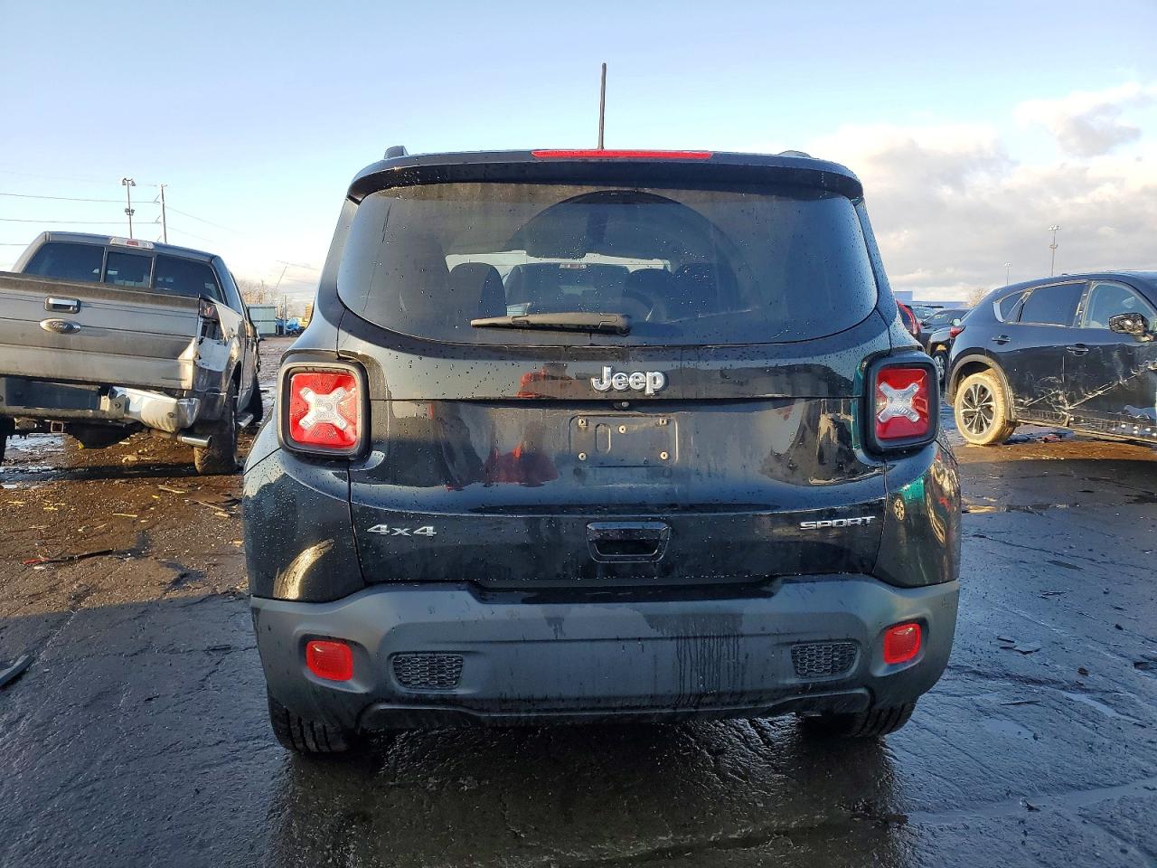 2019 JEEP RENEGADE SPORT photo 6