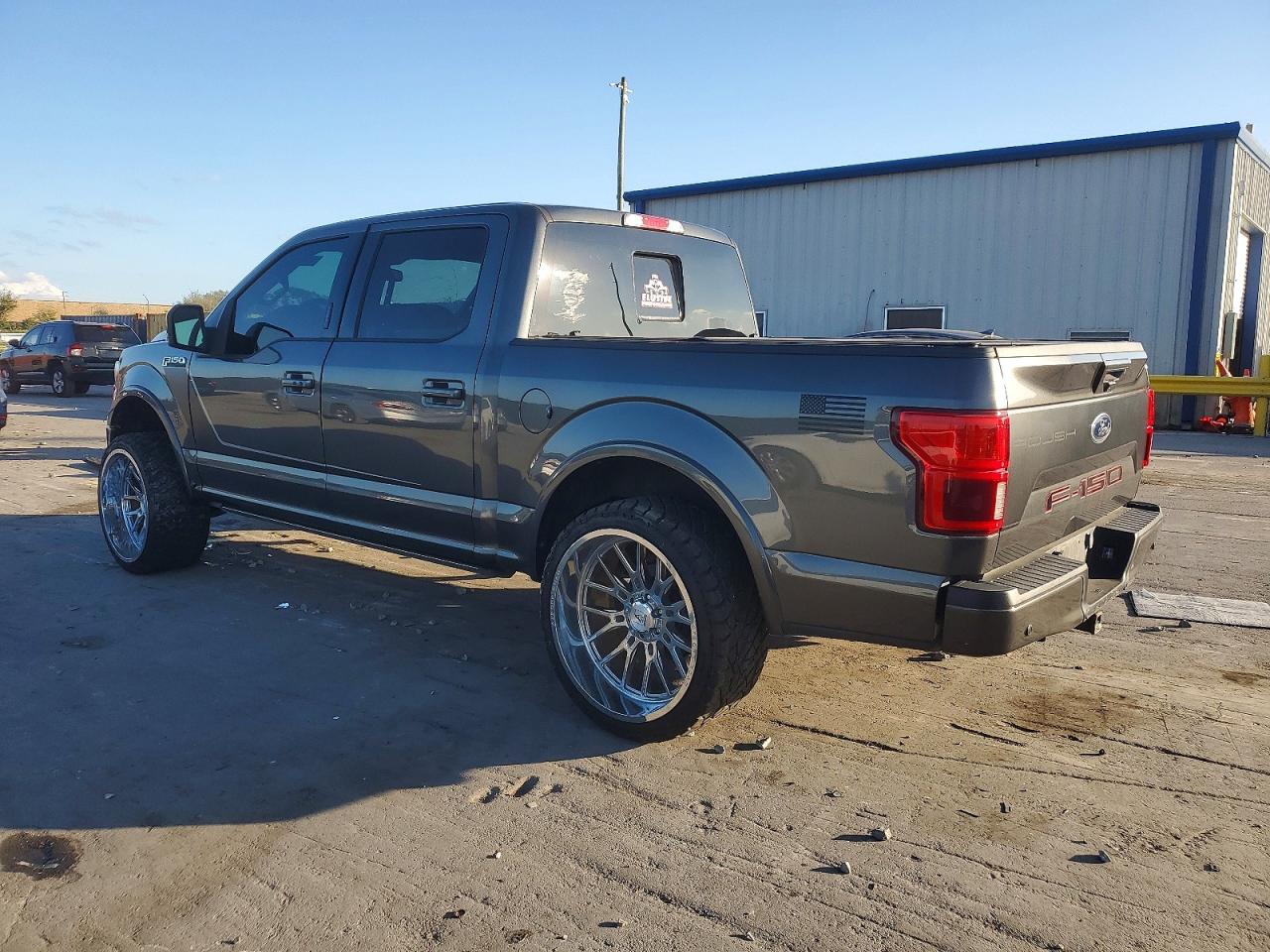 2019 FORD F150 SUPERCREW photo 3
