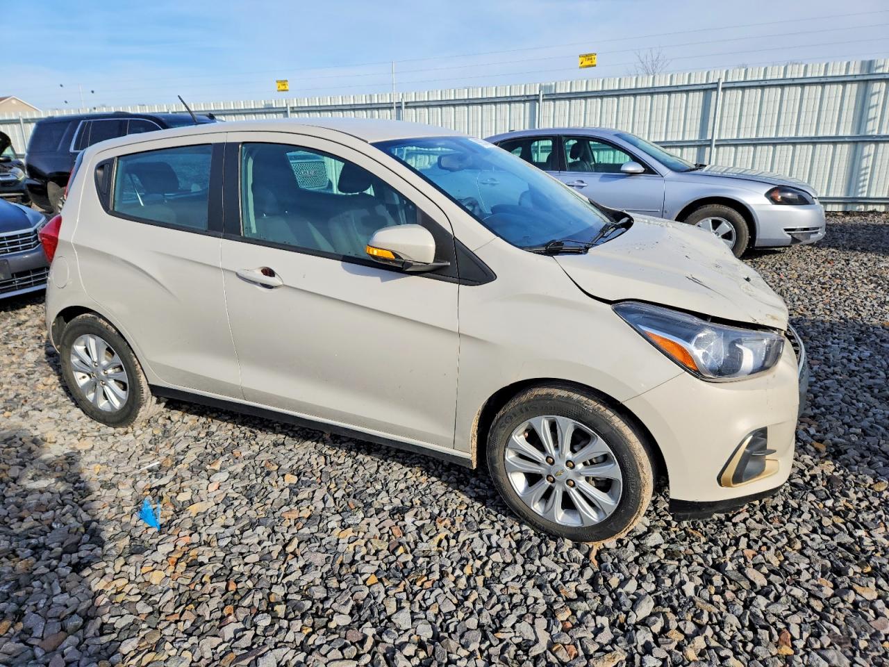 2018 CHEVROLET SPARK 1LT photo 4