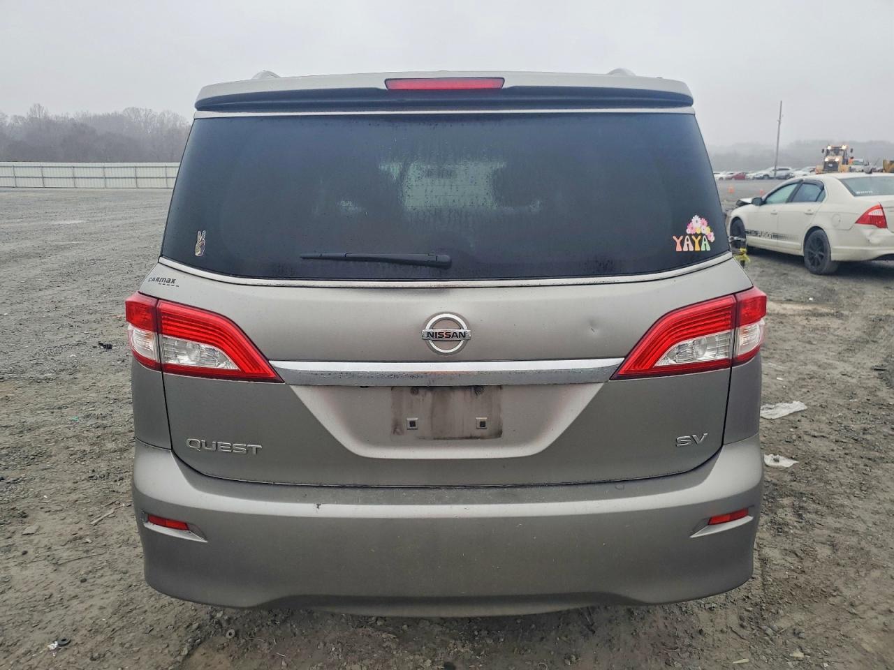 2013 NISSAN QUEST S photo 6