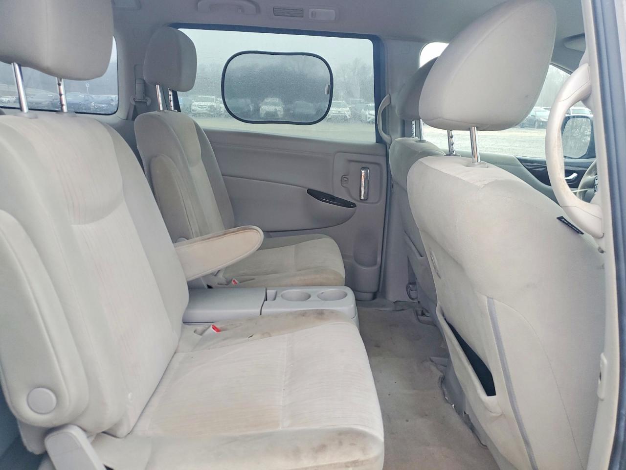 2013 NISSAN QUEST S photo 11