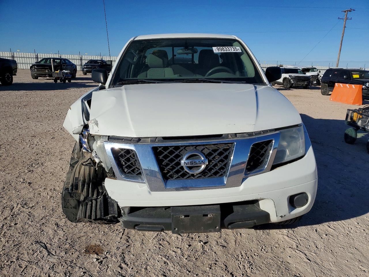 2019 NISSAN FRONTIER S photo 5