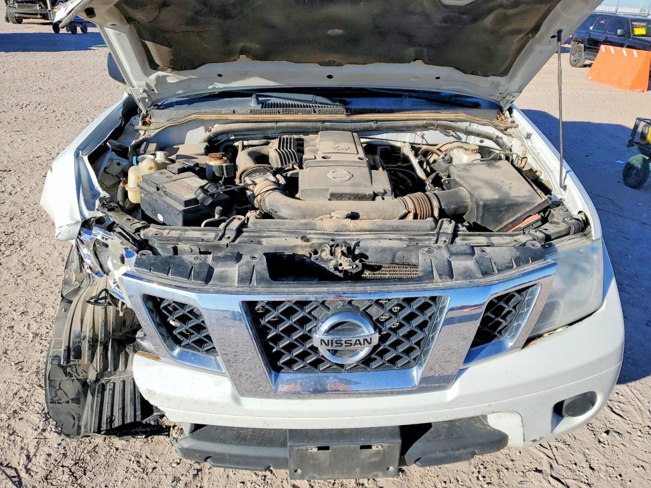 2019 NISSAN FRONTIER S photo 11