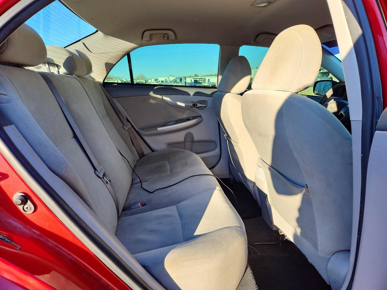 2010 TOYOTA COROLLA BASE photo 10