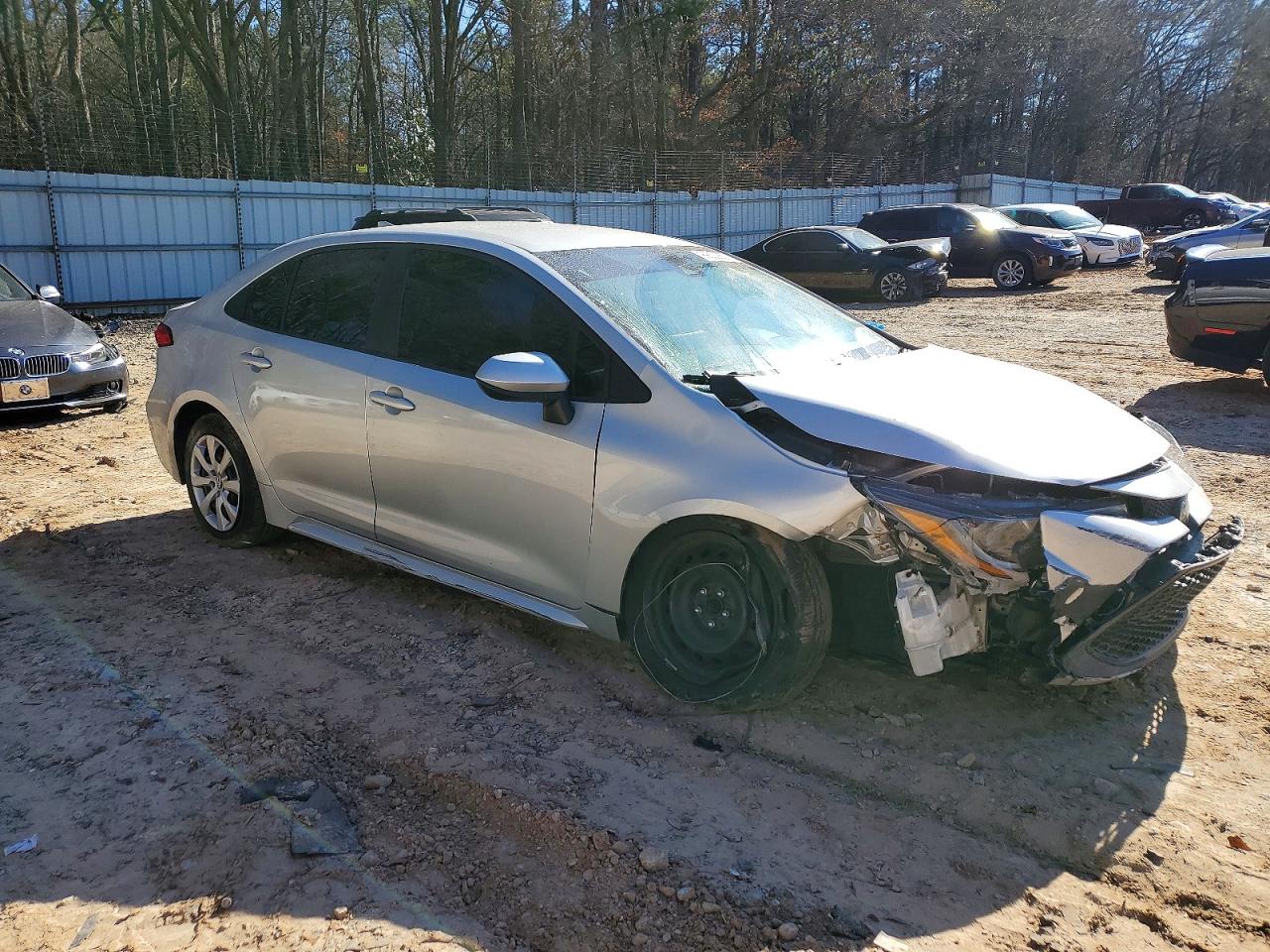 2022 TOYOTA COROLLA LE photo 4