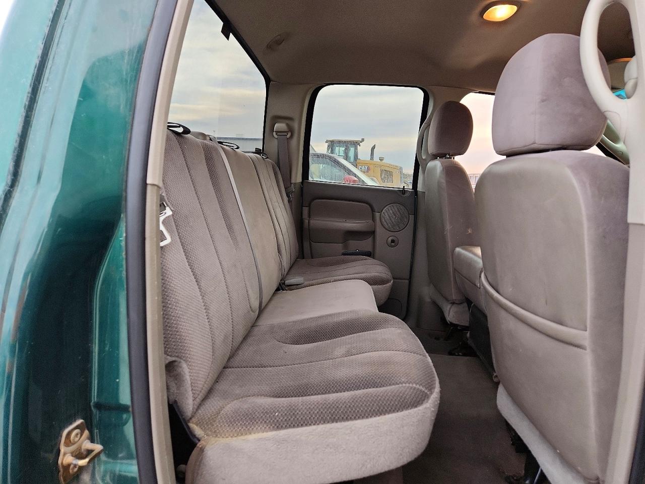 2003 DODGE RAM 1500 ST photo 28