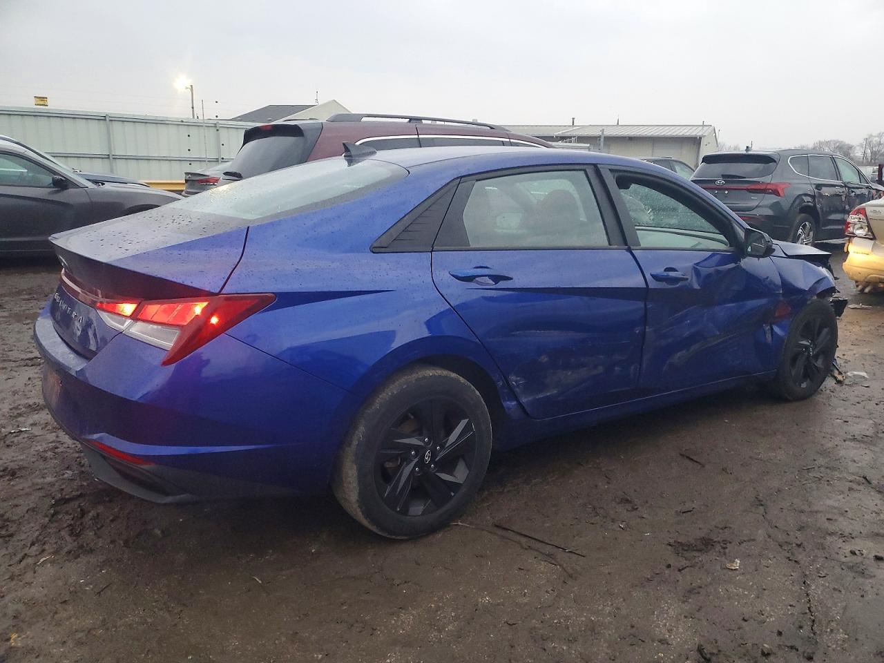 2022 HYUNDAI ELANTRA SEL photo 7