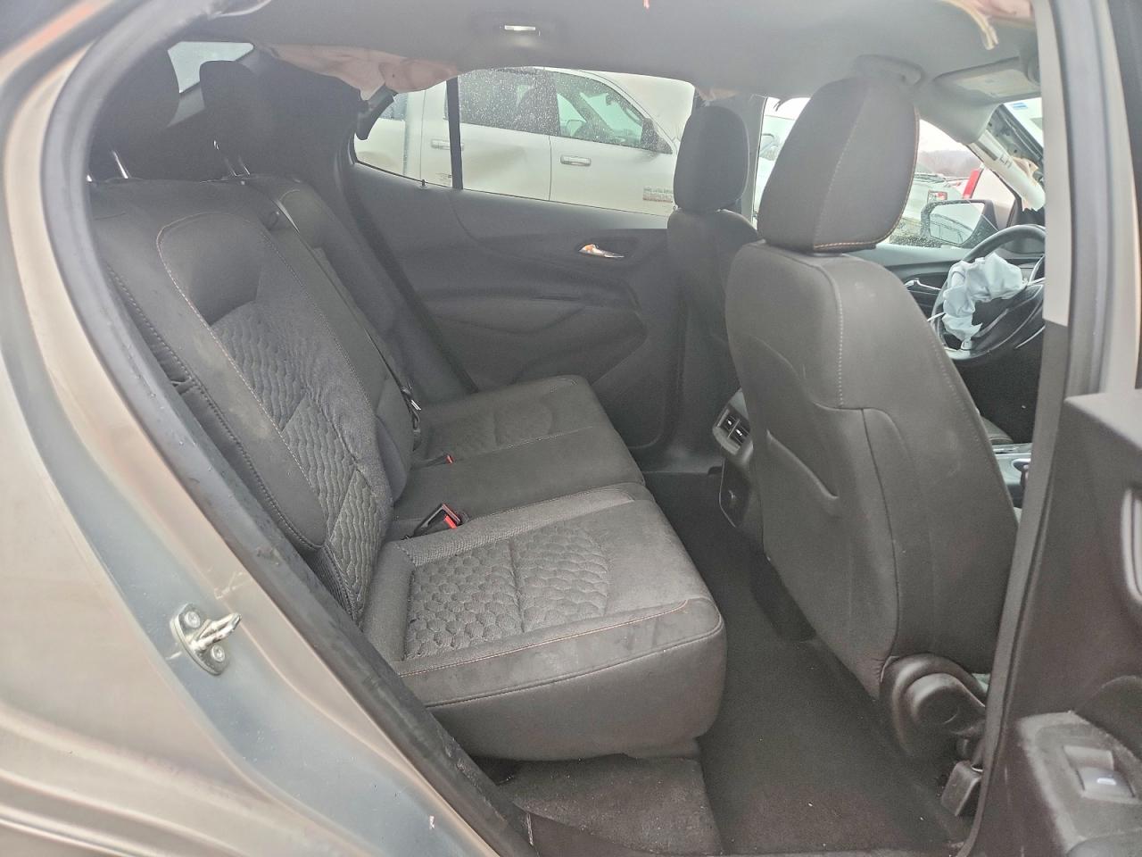 2018 CHEVROLET EQUINOX LT photo 11