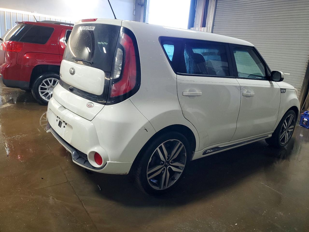 2016 KIA SOUL + photo 3