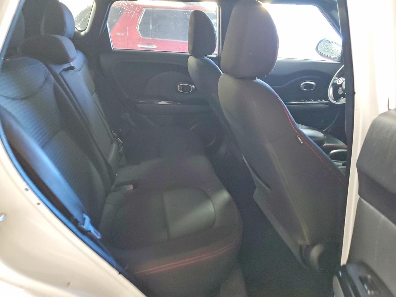 2016 KIA SOUL + photo 10