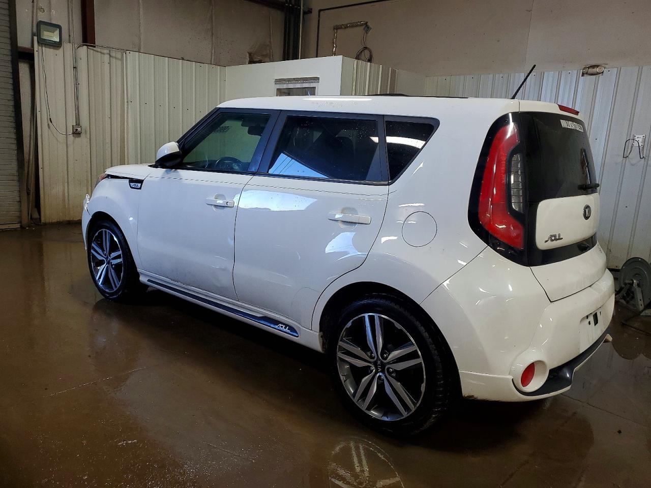 2016 KIA SOUL + photo 2