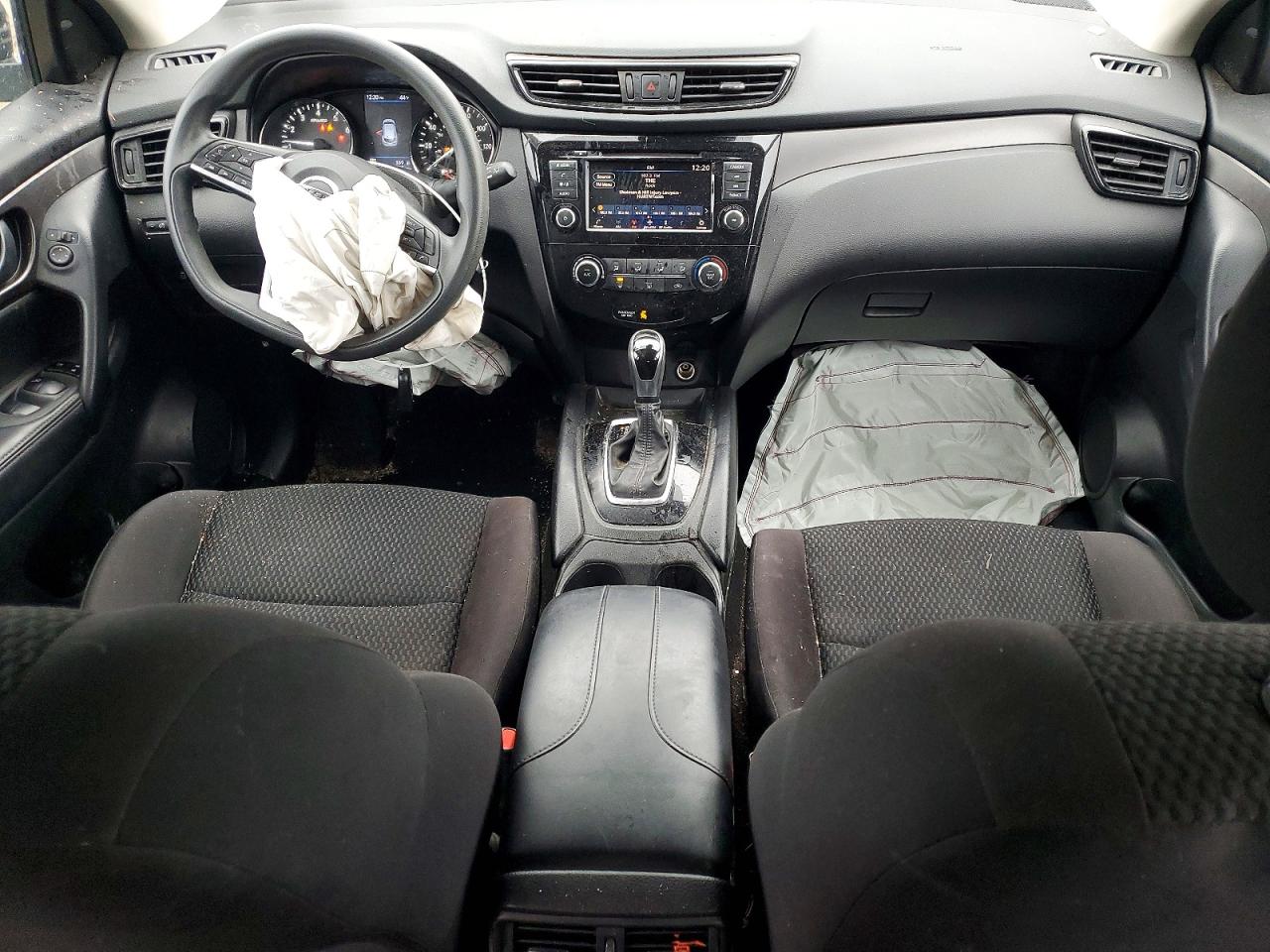 2020 NISSAN ROGUE SPORT S photo 8