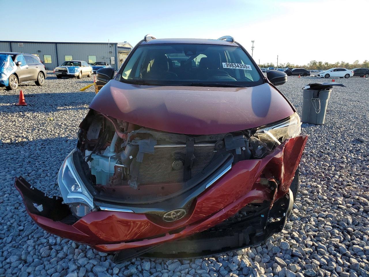 2018 TOYOTA RAV4 LE photo 9