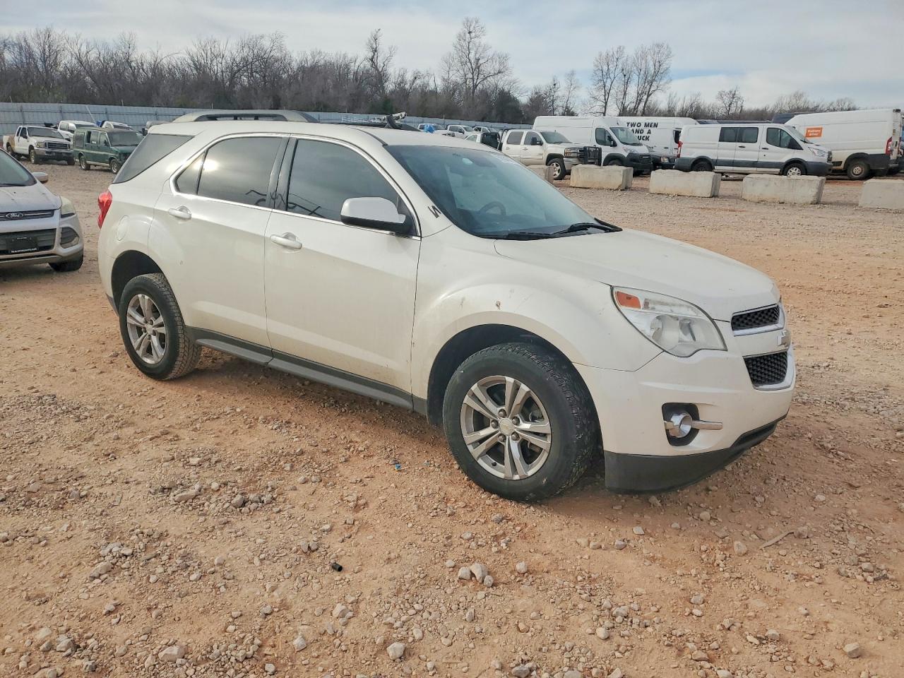 2014 CHEVROLET EQUINOX LT photo 4