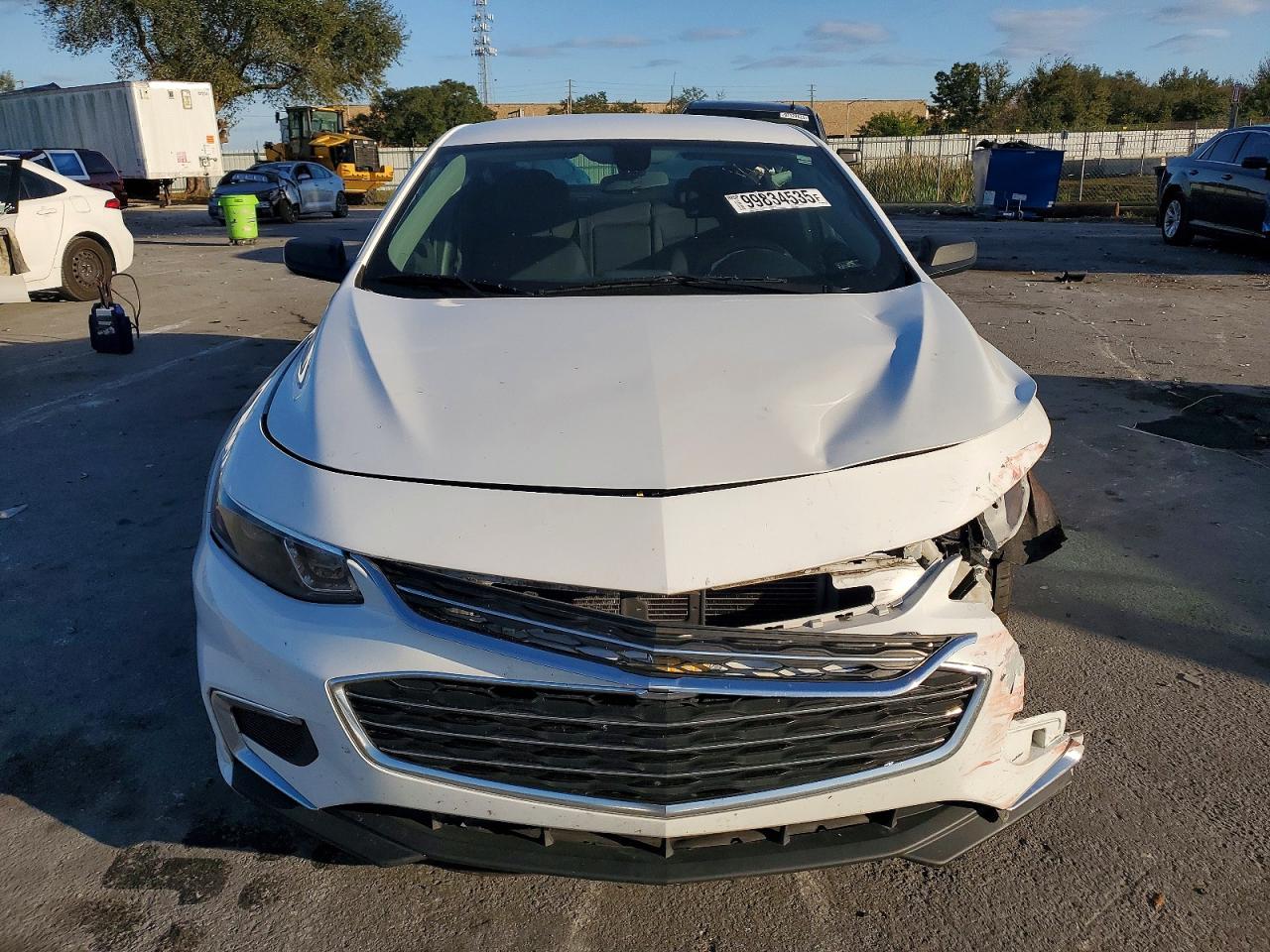 2018 CHEVROLET MALIBU LS photo 5