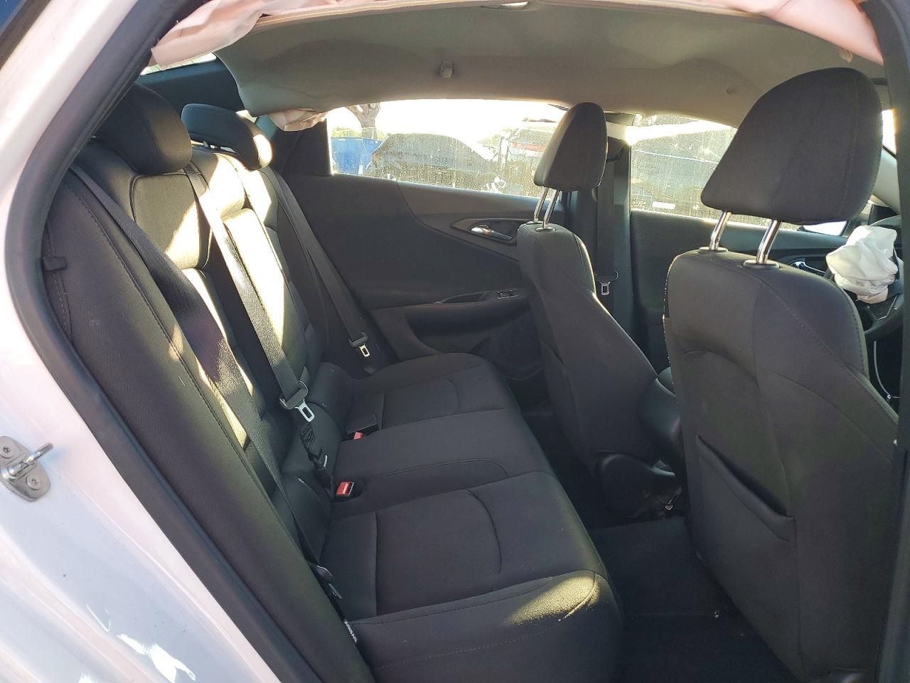 2018 CHEVROLET MALIBU LS photo 10