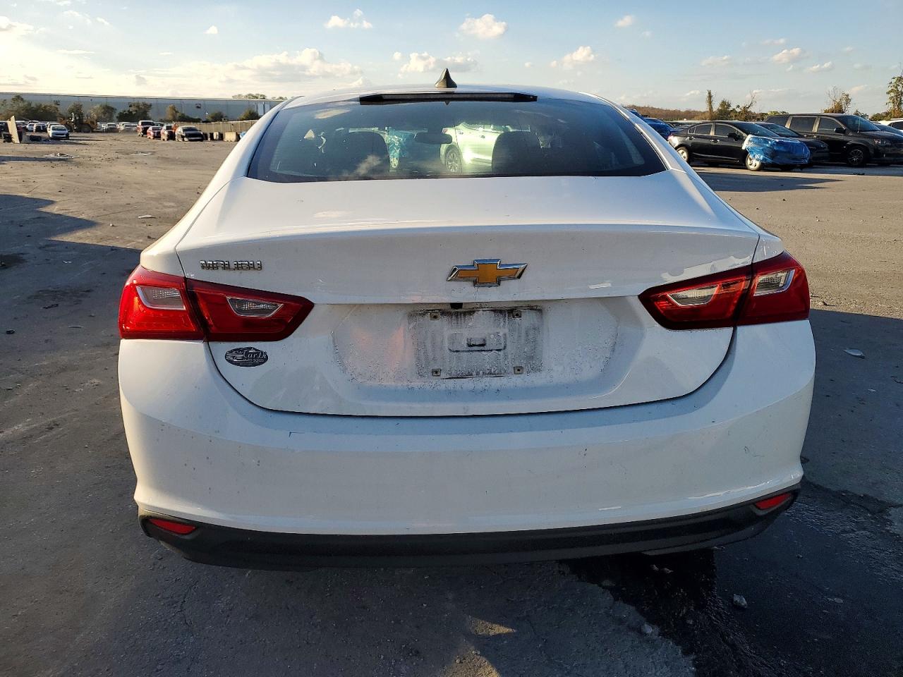 2018 CHEVROLET MALIBU LS photo 6