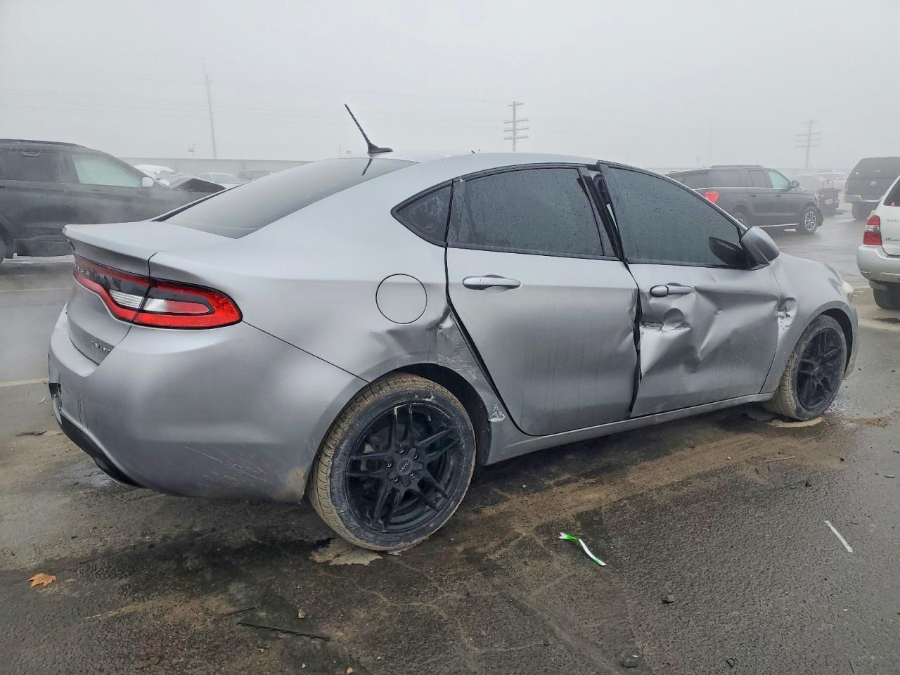 2015 DODGE DART SXT photo 3