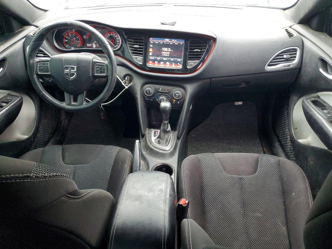 2015 DODGE DART SXT photo 8