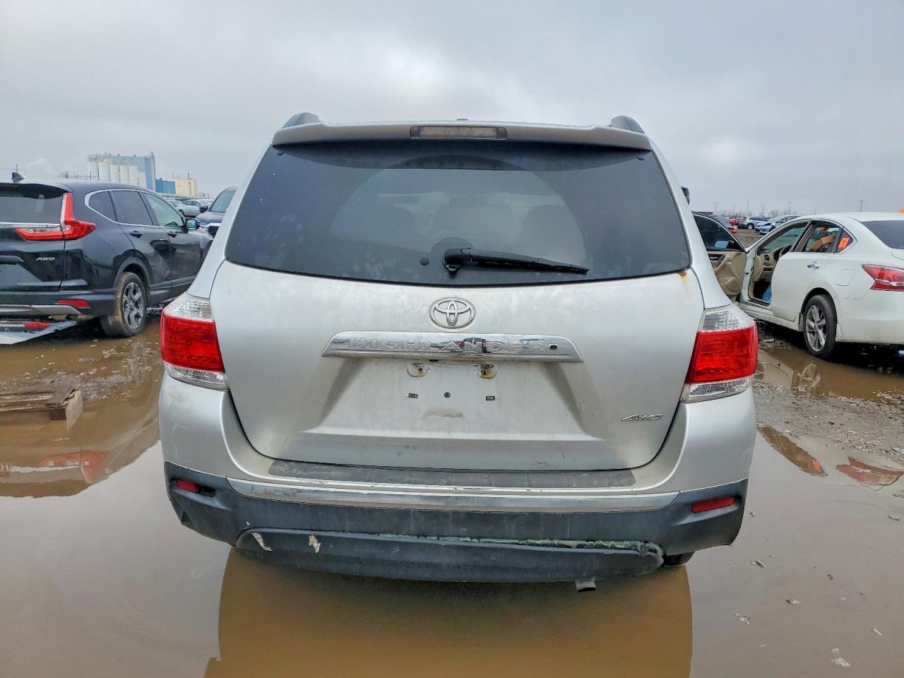 2013 TOYOTA HIGHLANDER LIMITED photo 11