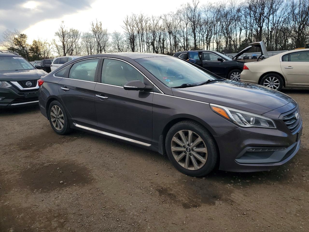 2017 HYUNDAI SONATA SPORT photo 4