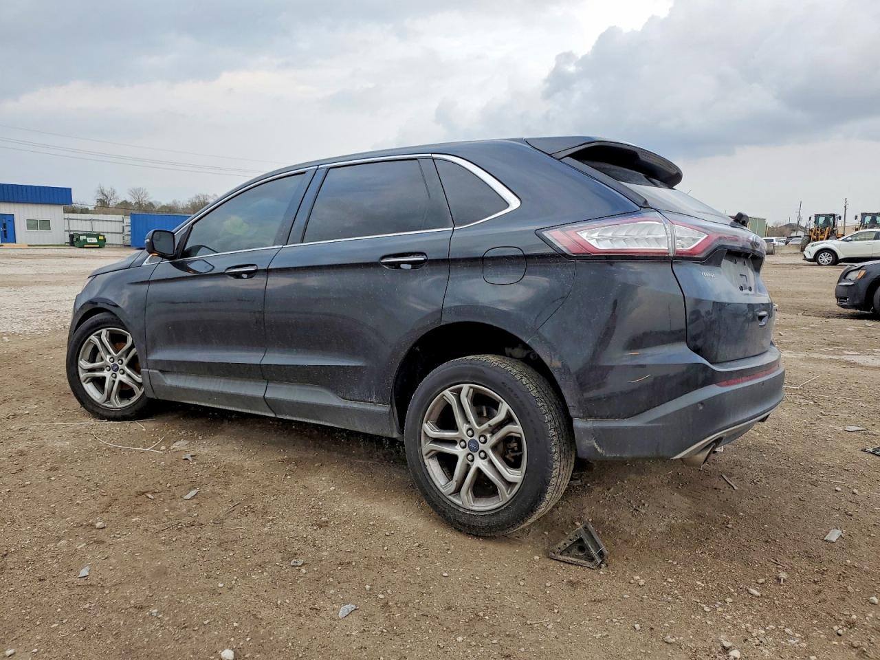 2018 FORD EDGE TITANIUM photo 4