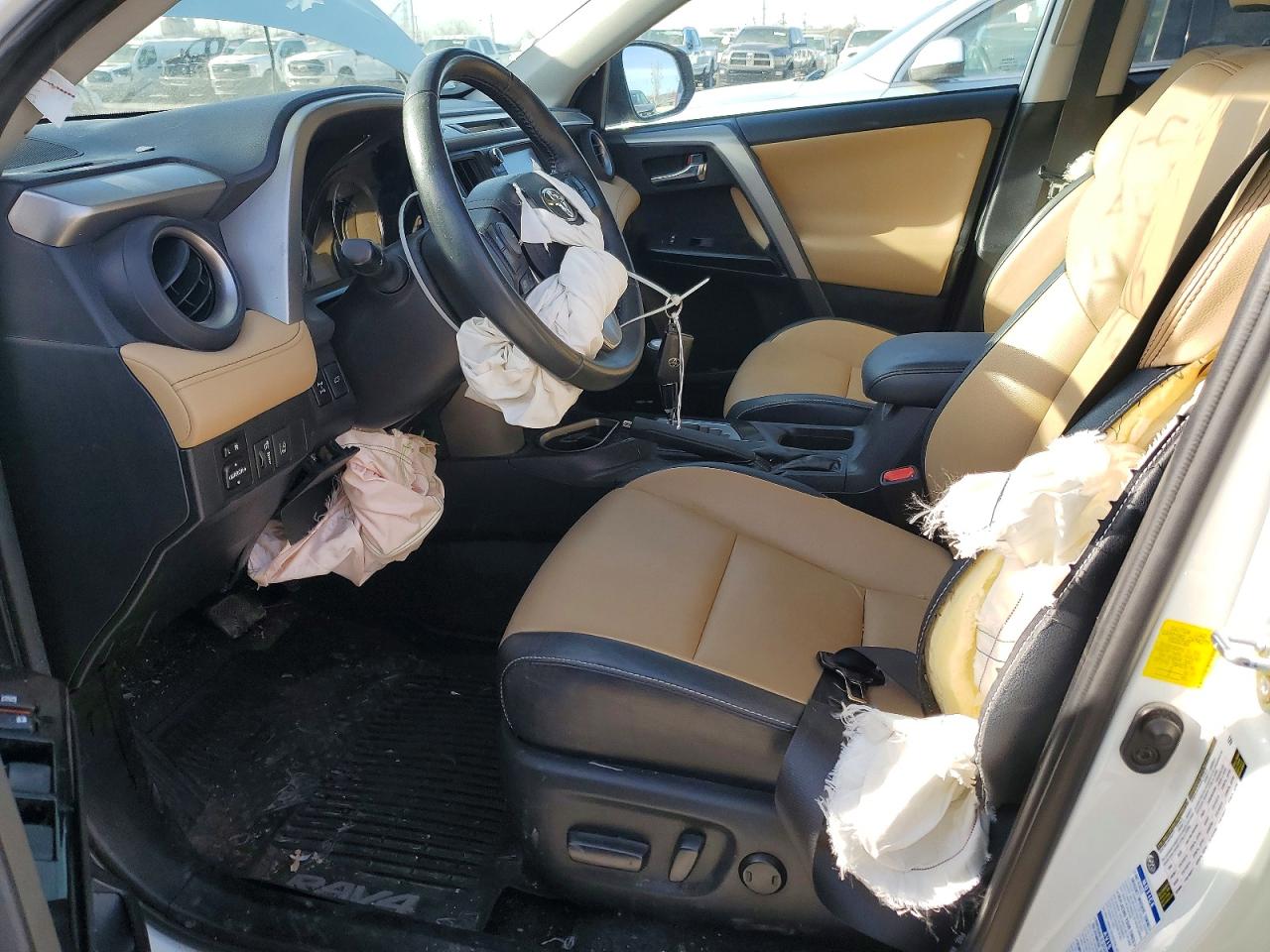 2016 TOYOTA RAV4 LIMITED photo 7