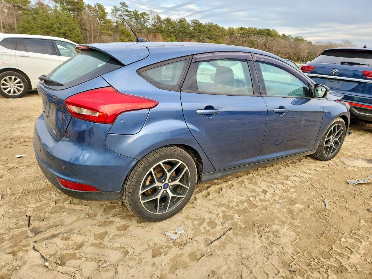 2018 FORD FOCUS SEL photo 3