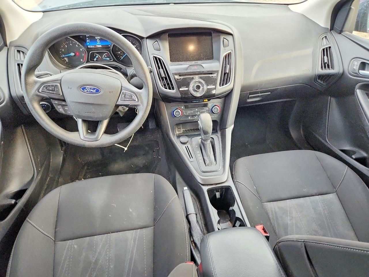 2018 FORD FOCUS SEL photo 8