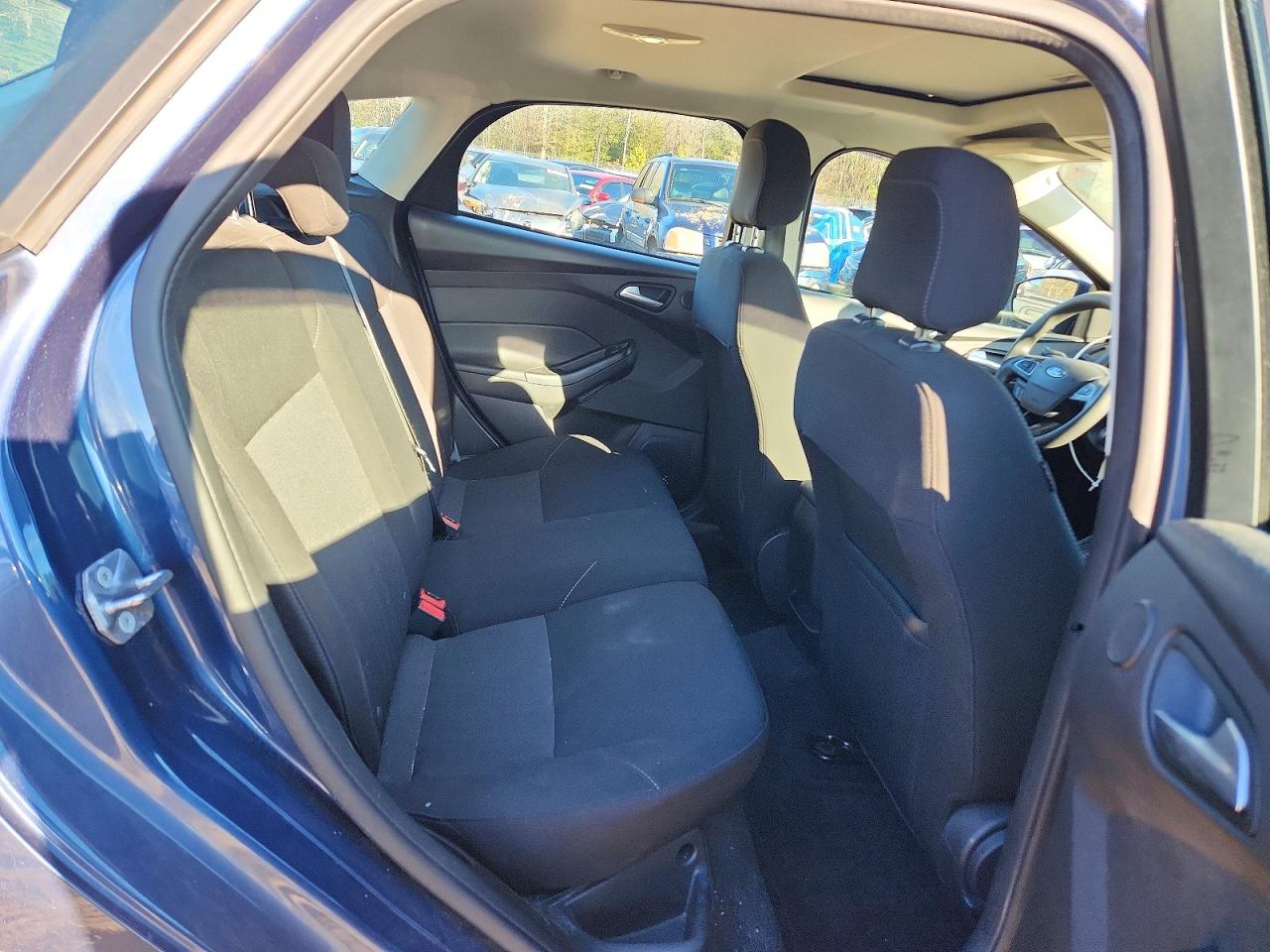 2018 FORD FOCUS SEL photo 10