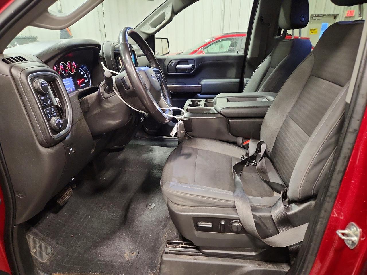 2020 CHEVROLET SILVERADO K1500 RST photo 7