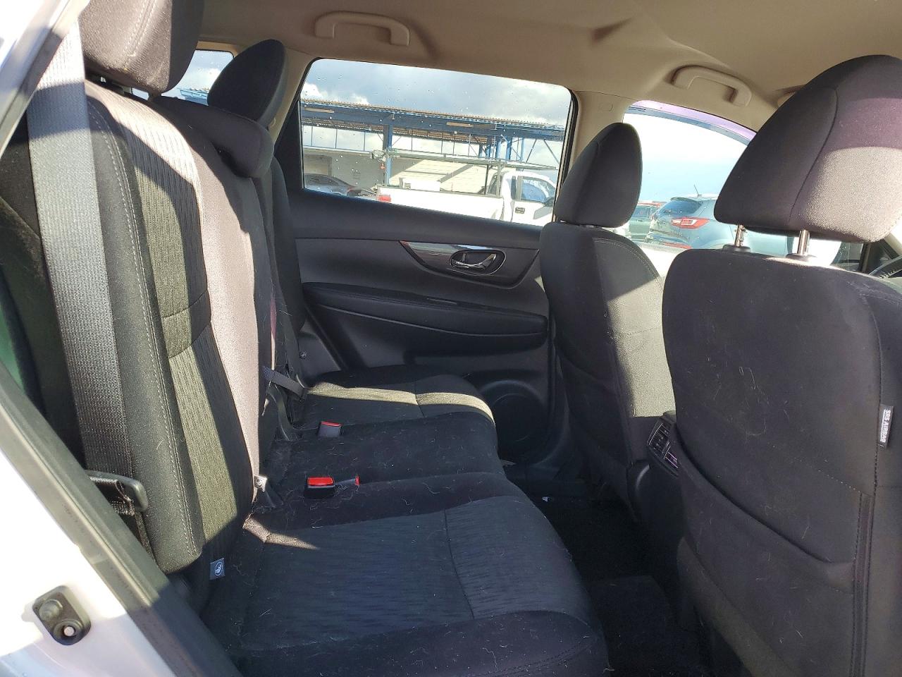 2020 NISSAN ROGUE S photo 11