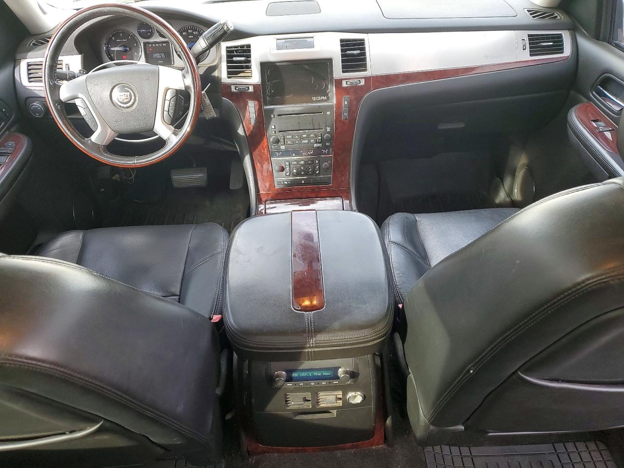 2008 CADILLAC ESCALADE EXT photo 8