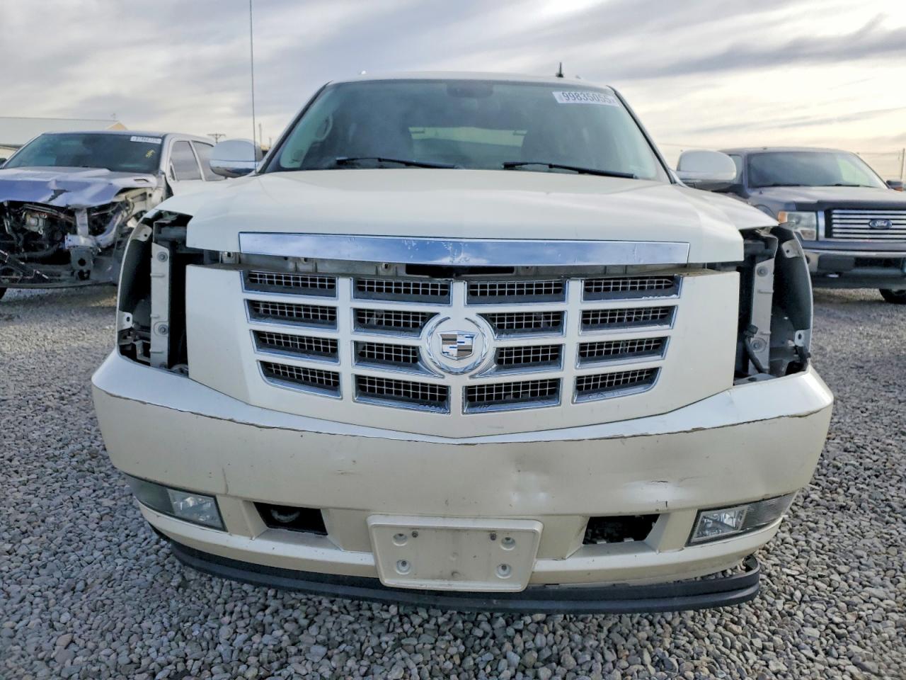 2008 CADILLAC ESCALADE EXT photo 5