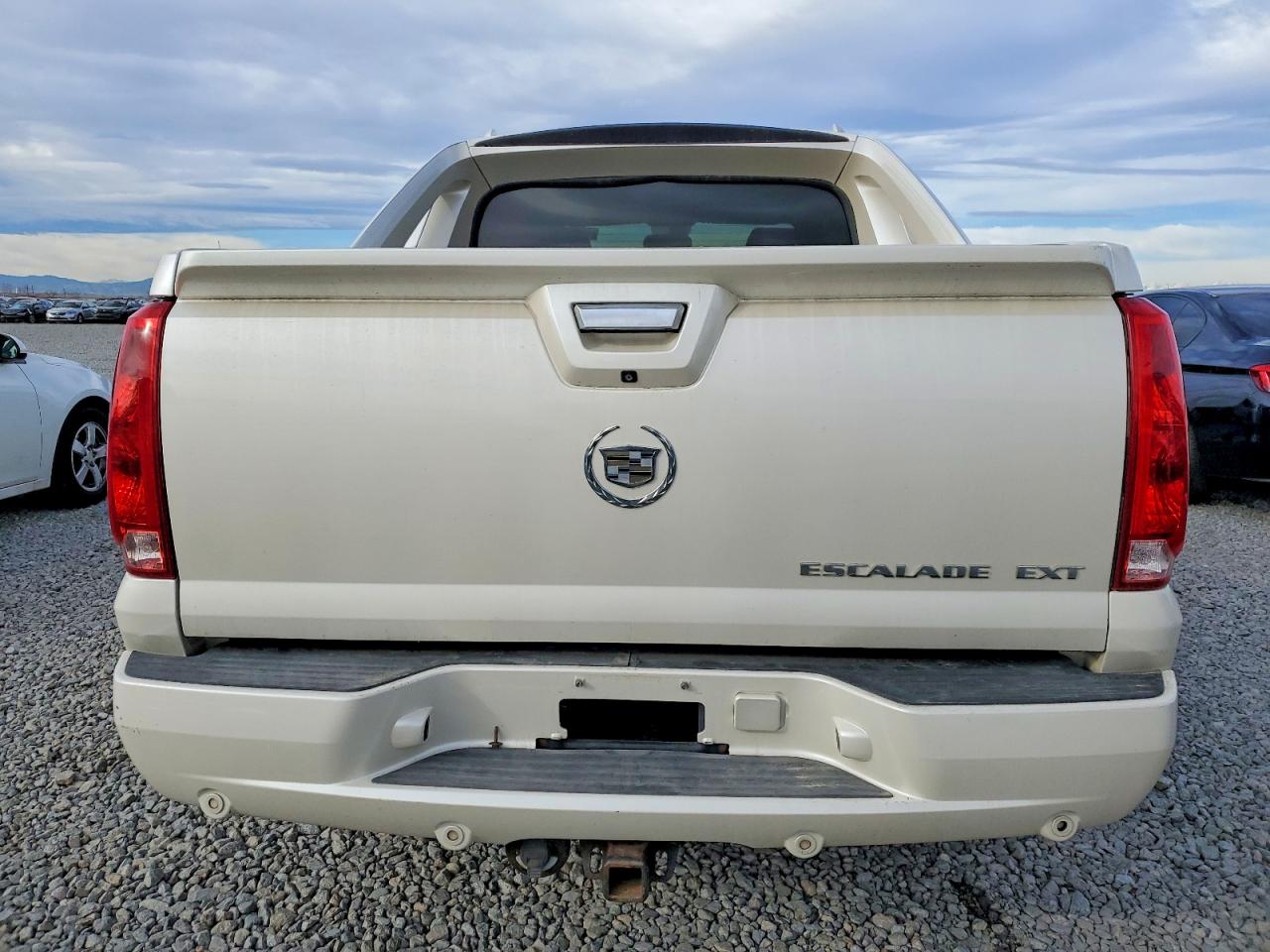 2008 CADILLAC ESCALADE EXT photo 6