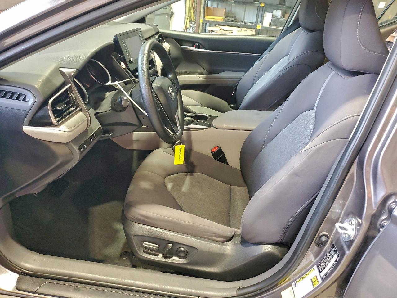 2023 TOYOTA CAMRY LE photo 7