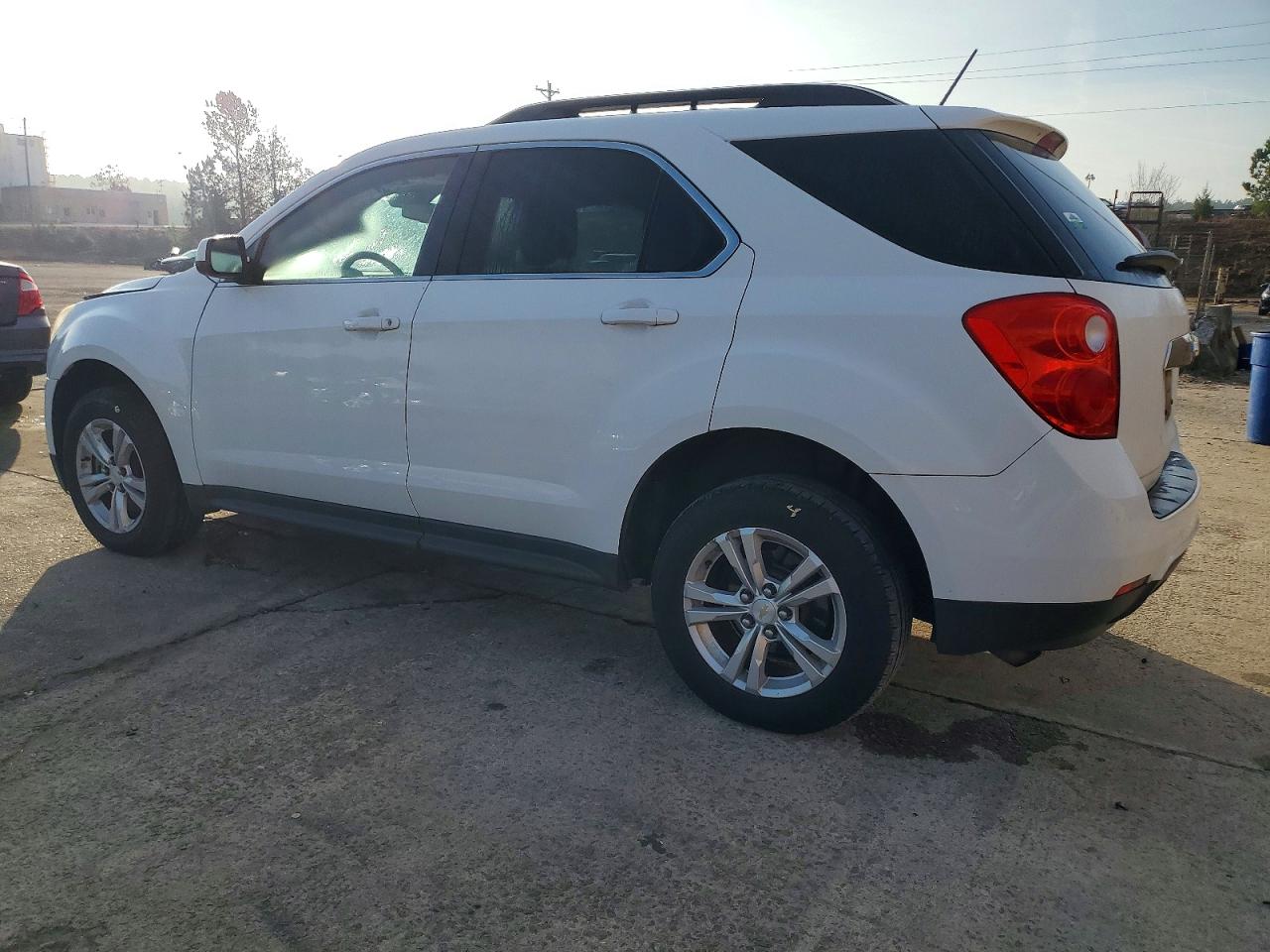 2015 CHEV EQUINOX photo 2