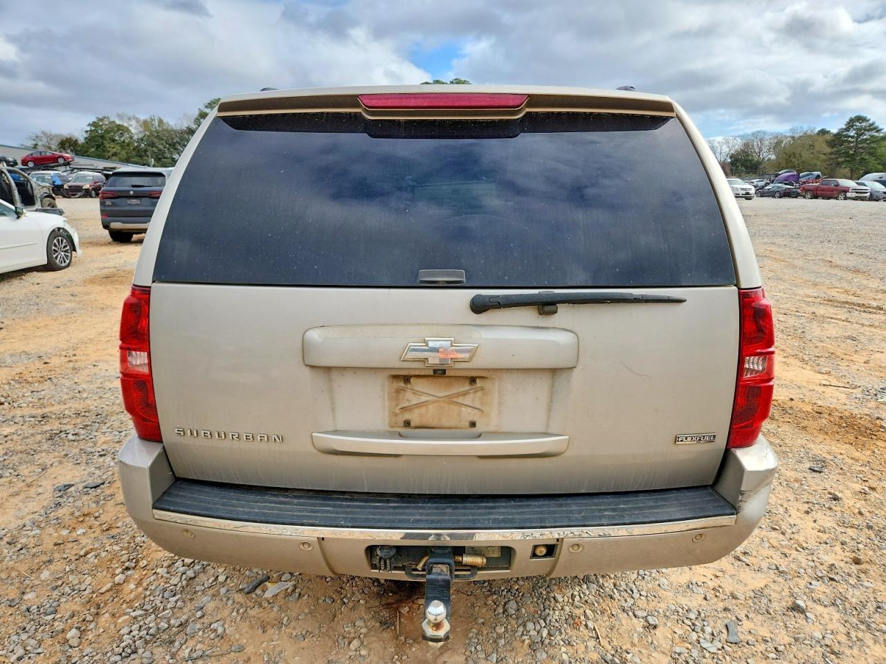 2009 CHEVROLET SUBURBAN C1500 LTZ photo 6