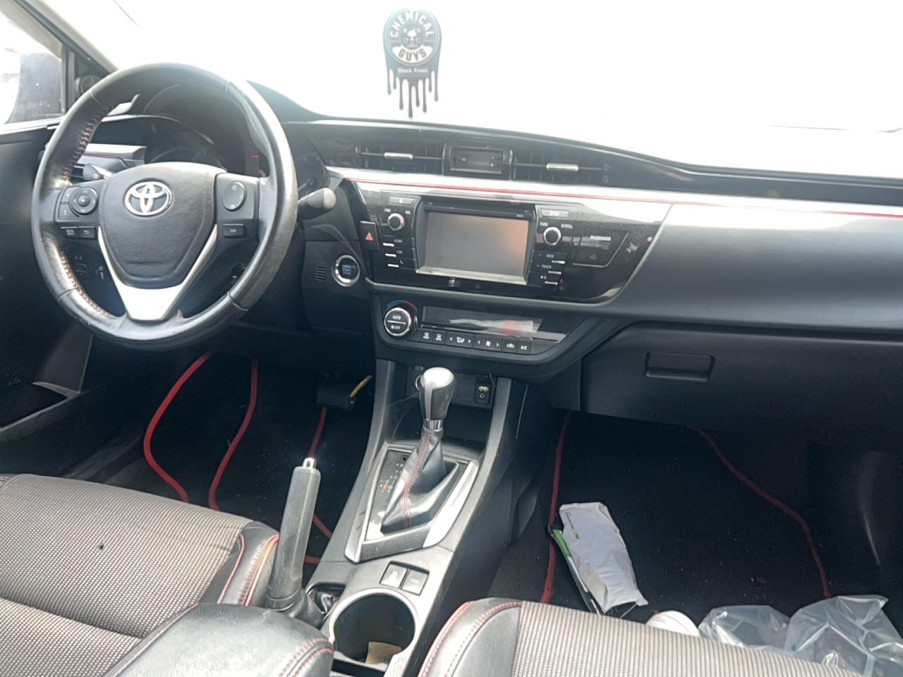 2016 TOYOTA COROLLA L photo 9