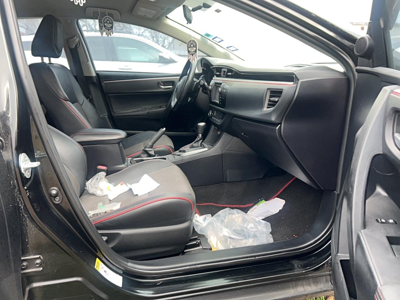 2016 TOYOTA COROLLA L photo 5