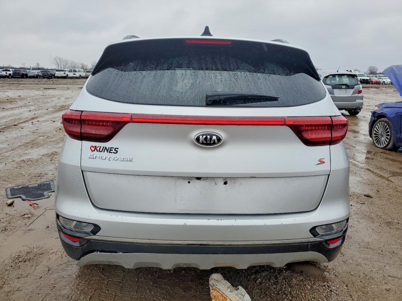 2020 KIA SPORTAGE S photo 6