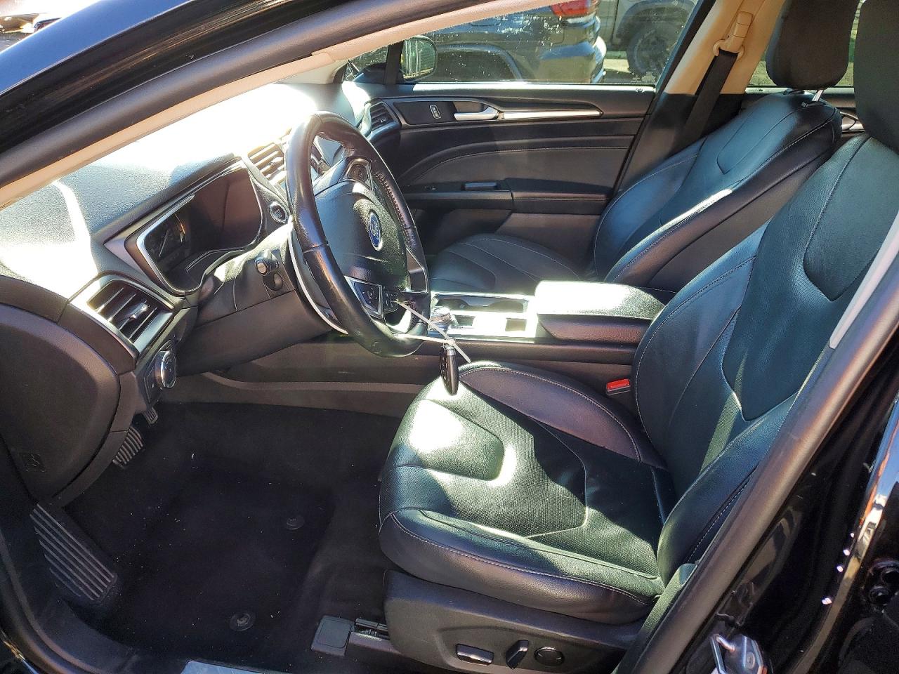 2020 FORD FUSION TITANIUM photo 7