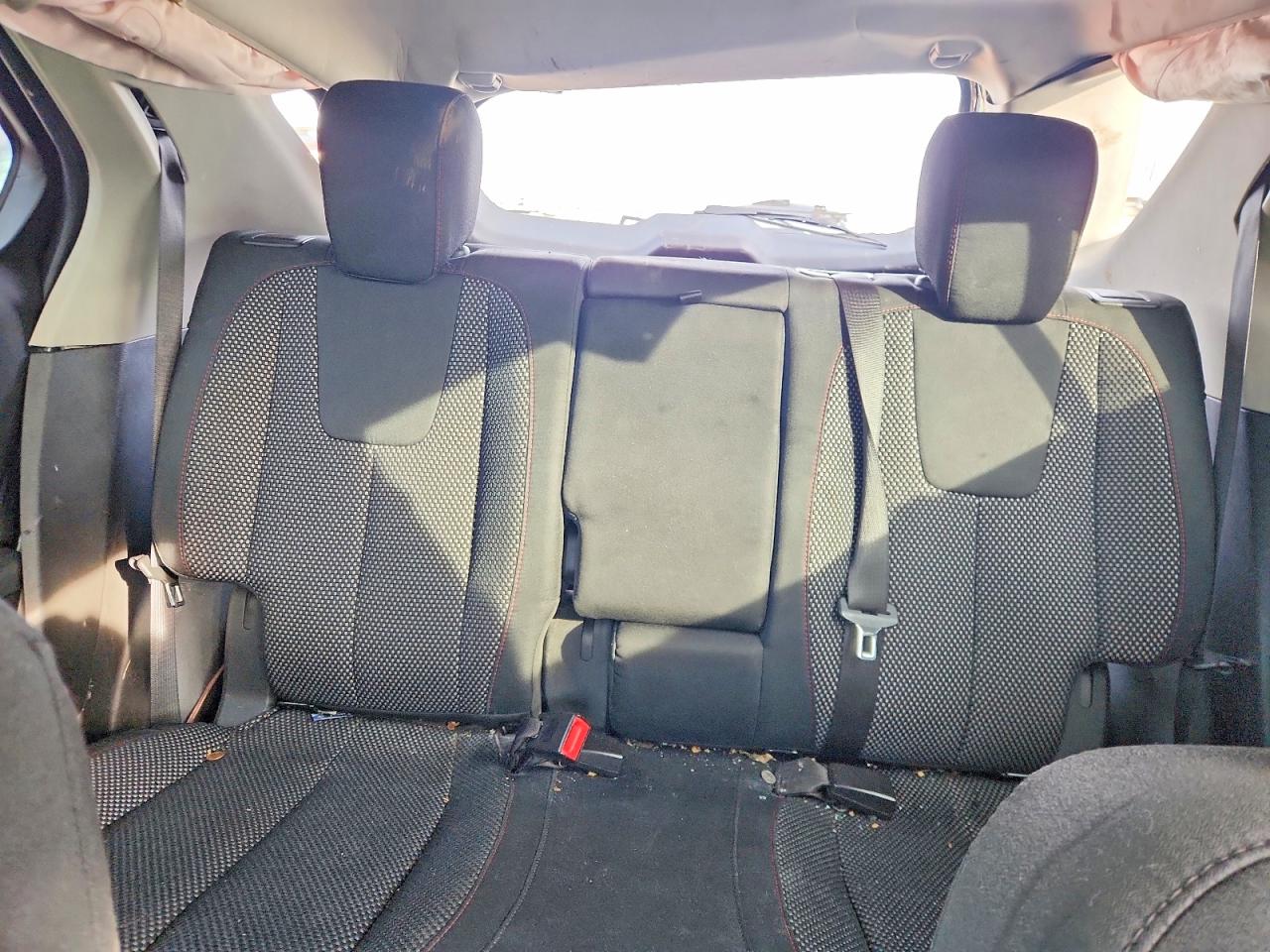 2015 CHEVROLET EQUINOX LT photo 10